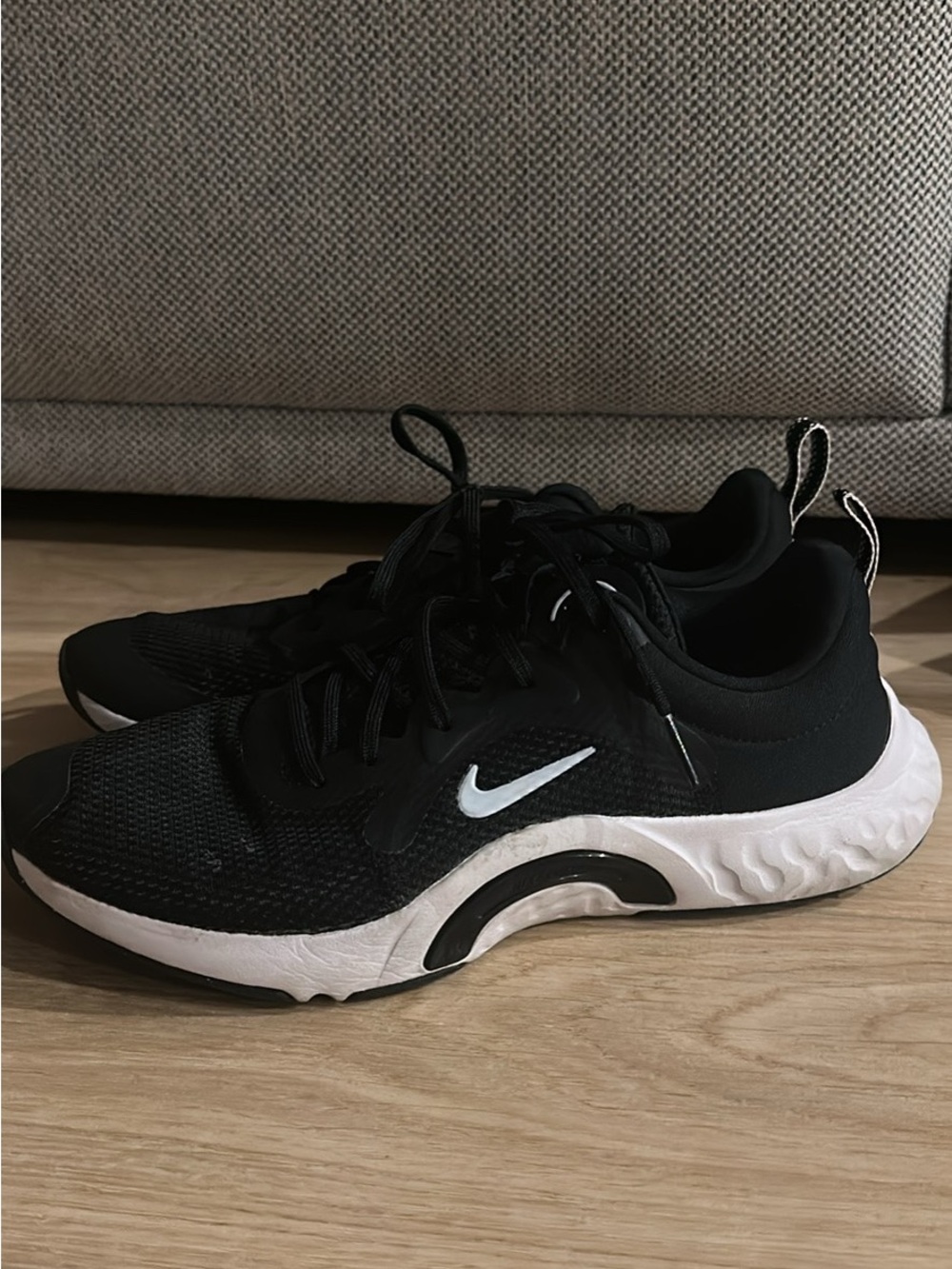 Nike Black and White Casual Running Shoes